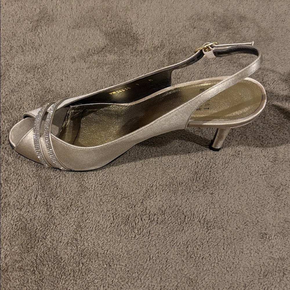 Stuart Weitzman Gold Peep-Toe Slingback Heels with Rhinestone Accents - Size 9 - Picture 5 of 8